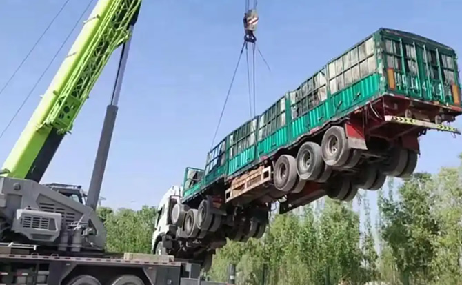 建宁道路脱困救援案例